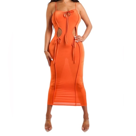 Women's Strappy Dress Cutout Lace Up Sleeveless Maxi Dress
New - Picture 2 of 7